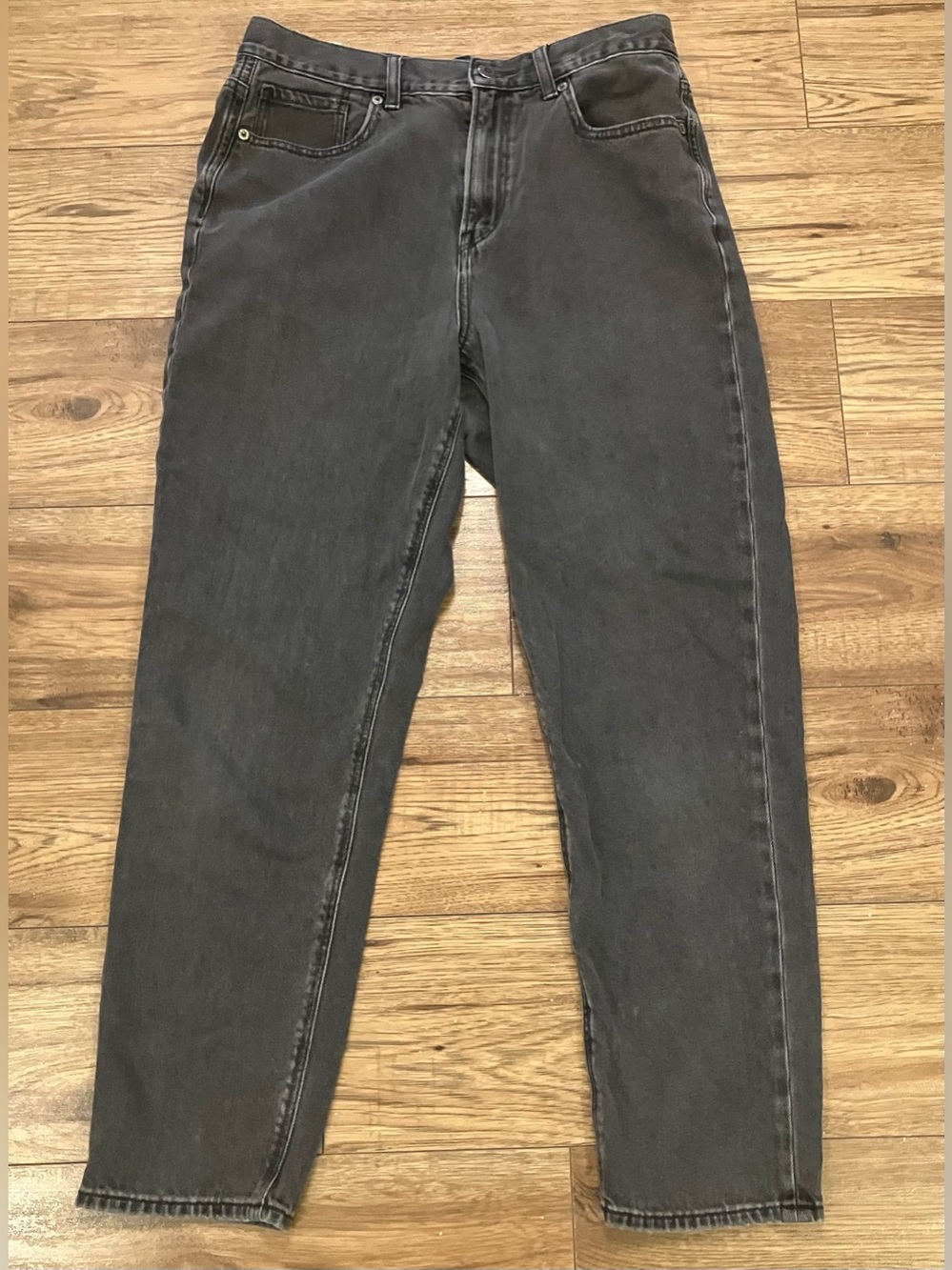 American Eagle Women’s Dark Grey Jeans